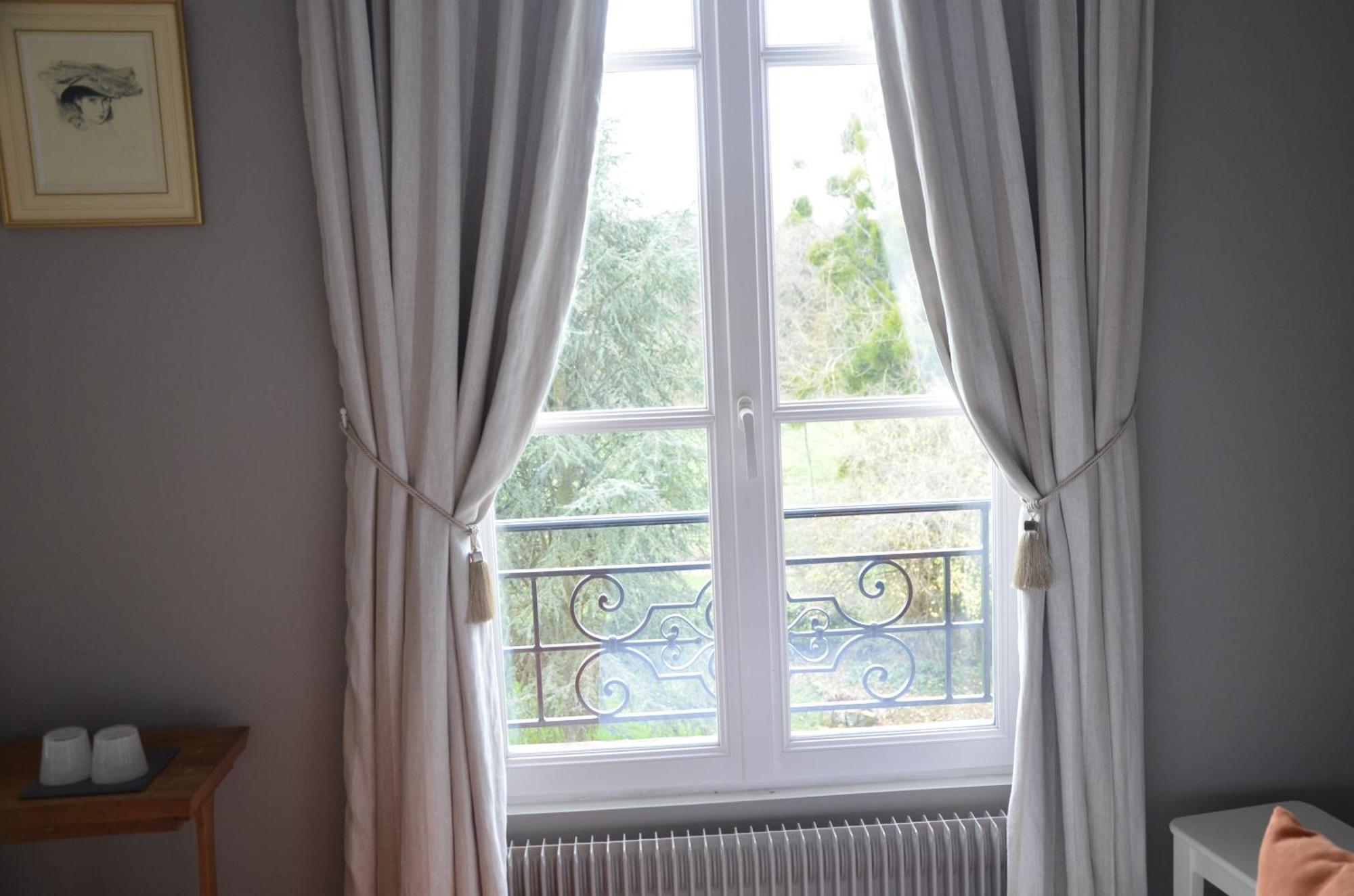 Chambres d'Hôtes Le Bas Manoir Bretteville-sur-Odon Quarto foto